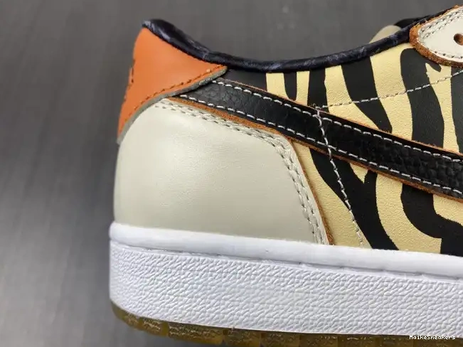 MaikeSneakers Tiger DH6932-100 Year the of OG Air Jordan 1 Low 0524
